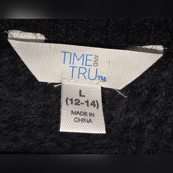 Time and Tru Black and Gray Ombre Sweater - Picture 4 of 4